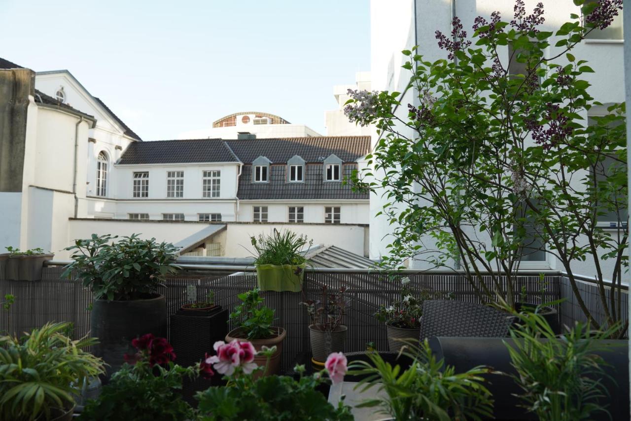 Bright, Spacious Apartment With A Lovely Terrace In The Heart Of Aquisgrán Exterior foto